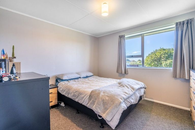 Photo of property in 54 Paisley Street, Kew, Invercargill, 9812