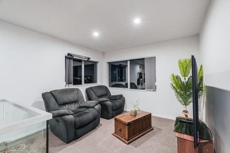 Photo of property in 5 Rishi Way, Favona, Auckland, 2024