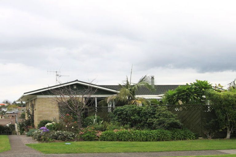 Photo of property in 52 Tilby Drive, Matua, Tauranga, 3110