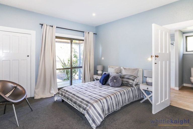 Photo of property in 18 Mount Pleasant Road, Mount Pleasant, Christchurch, 8081