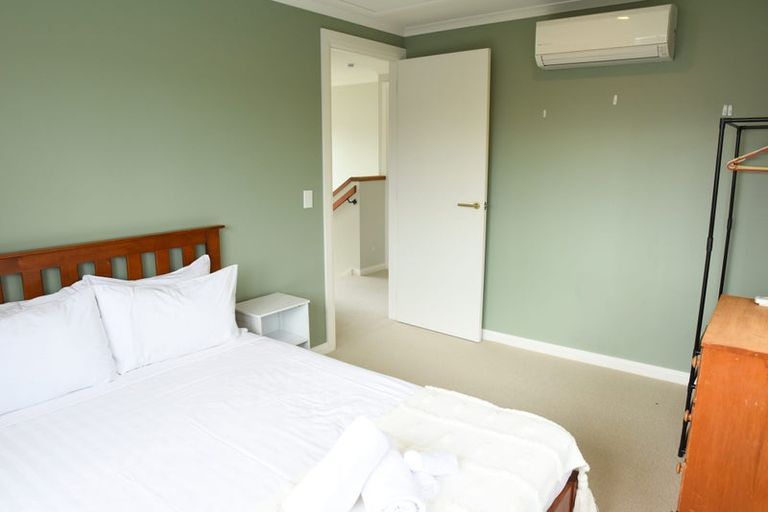 Photo of property in 171a Beach Haven Road, Beach Haven, Auckland, 0626