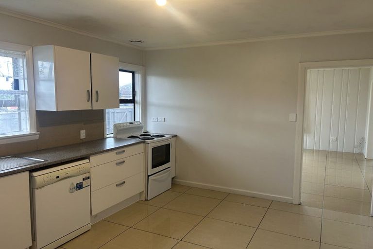 Photo of property in 293 Kennedy Road, Onekawa, Napier, 4110