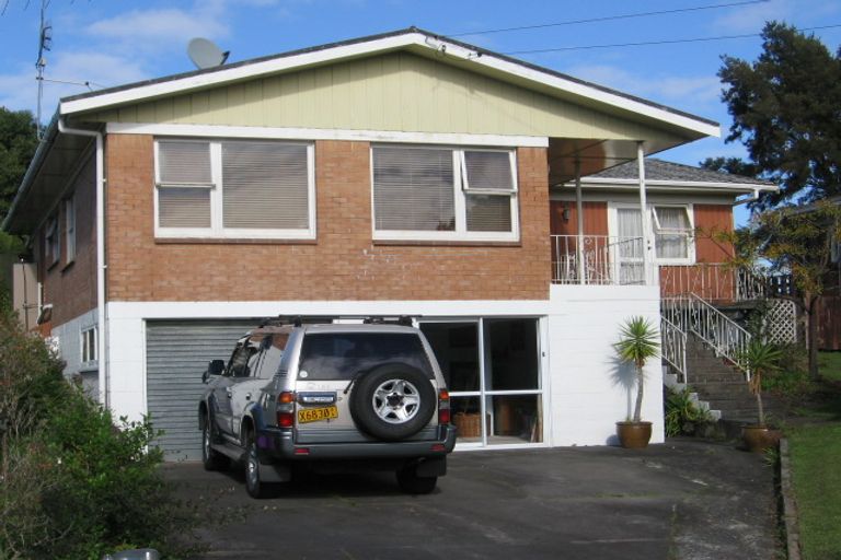 Photo of property in 11 Willoughby Avenue, Howick, Auckland, 2014