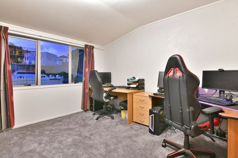 Photo of property in 1/162 Stredwick Drive, Torbay, Auckland, 0630