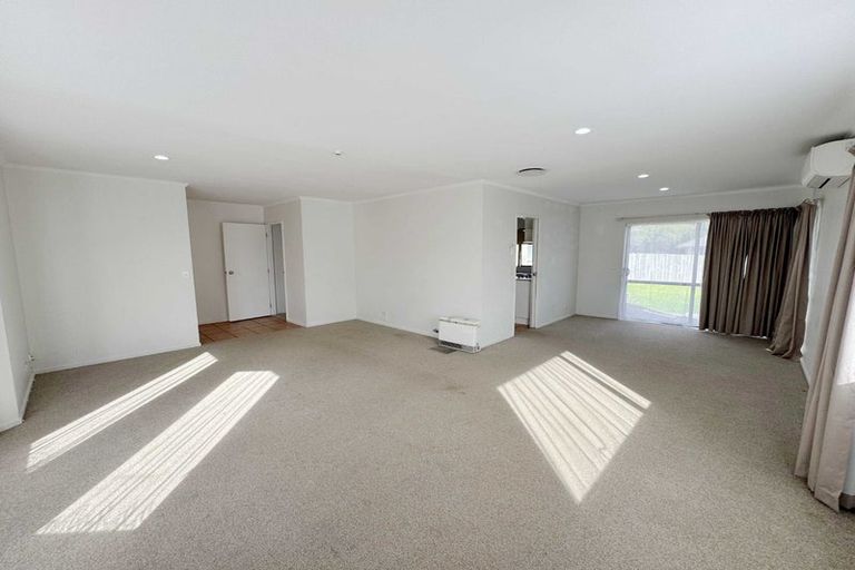 Photo of property in 10 Riplington Road, Huntington Park, Auckland, 2013