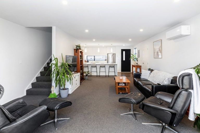 Photo of property in 2/38 Wildberry Street, Woolston, Christchurch, 8023
