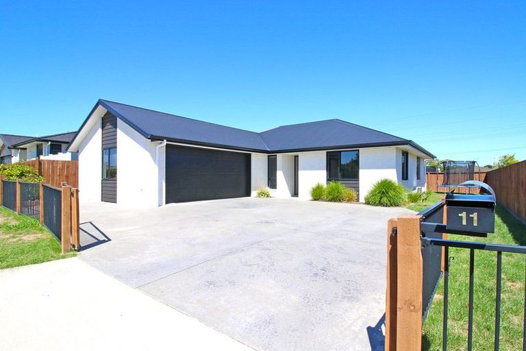 Photo of property in 11 Waikai Close, Ruakura, Hamilton, 3214