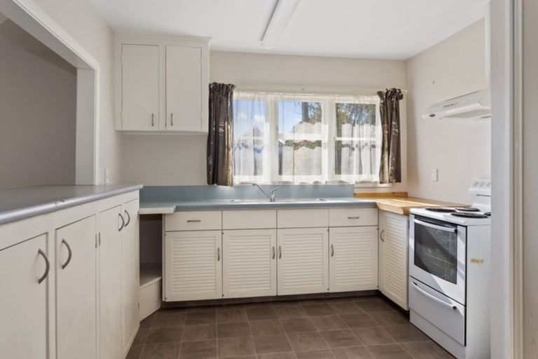 Photo of property in 73 Dunns Avenue, The Pines Beach, 7630