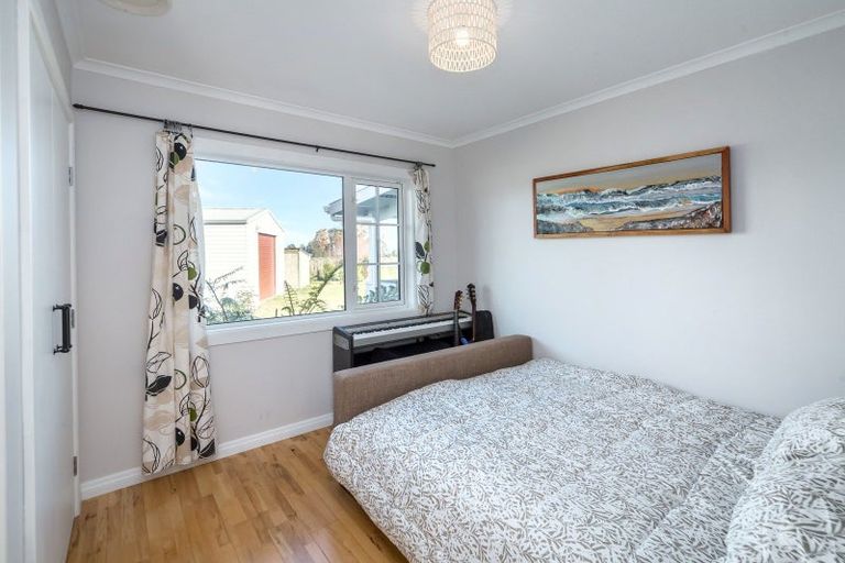 Photo of property in 31 Otawa Drive, West Taratahi, Masterton, 5887