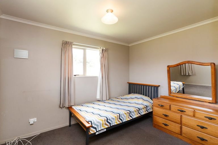 Photo of property in 16 Kingston Street, Awapuni, Palmerston North, 4412