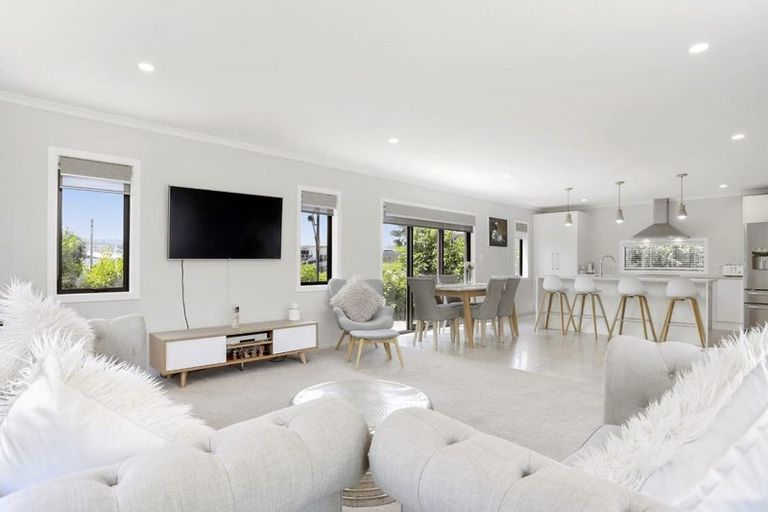 Photo of property in 24a Tasman Drive, Opaheke, Papakura, 2113