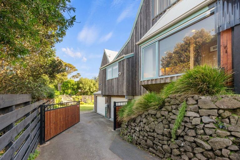 Photo of property in 30 Motiti Road, Papamoa Beach, Papamoa, 3118