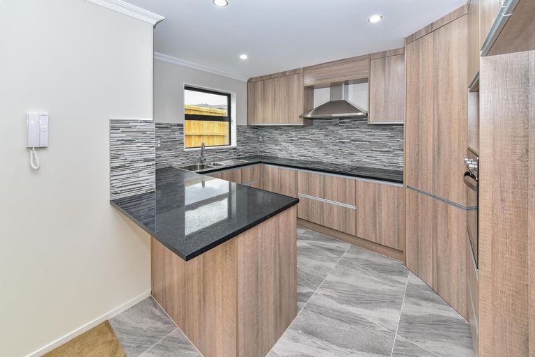 Photo of property in 95b Wallace Road, Papatoetoe, Auckland, 2025