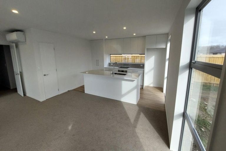 Photo of property in 39 Chambers Avenue, Woodend, 7691