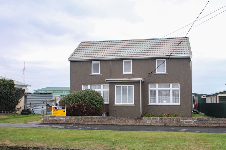 Photo of property in 6 Lynn Street, Oamaru North, Oamaru, 9400