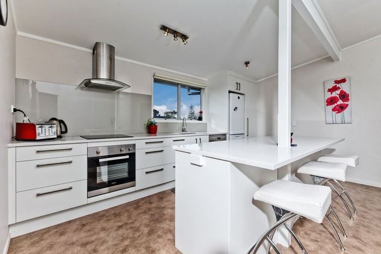 Photo of property in 188 Glamorgan Drive, Torbay, Auckland, 0630