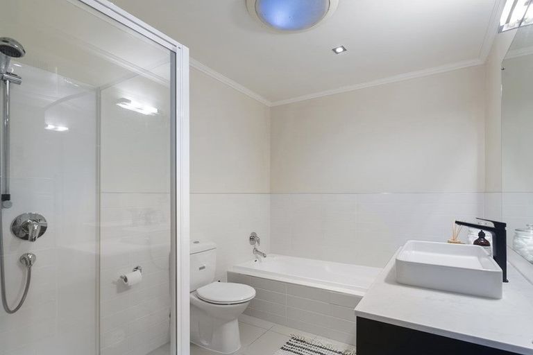 Photo of property in 9 Goodland Drive, Dairy Flat, Albany, 0792