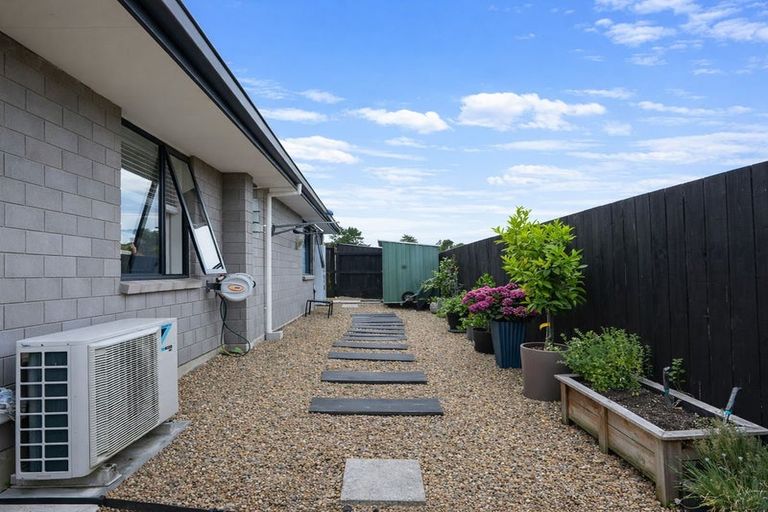 Photo of property in 10 Magnolia Close, Te Kauwhata, 3710
