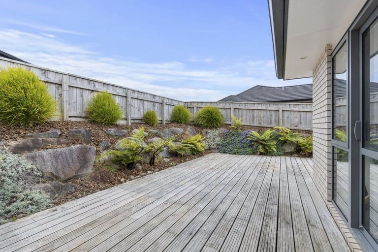 Photo of property in 7 Totarahoe Lane, Whalers Gate, New Plymouth, 4310