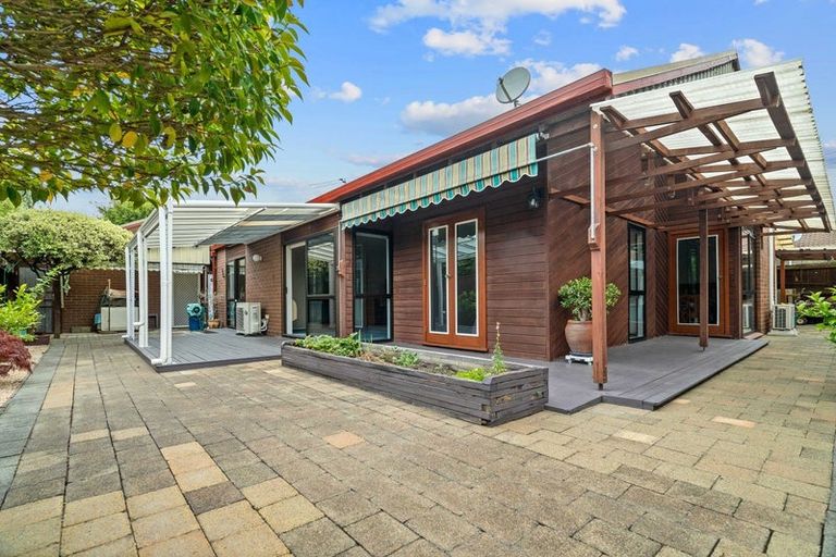 Photo of property in 65 Waimairi Road, Upper Riccarton, Christchurch, 8041