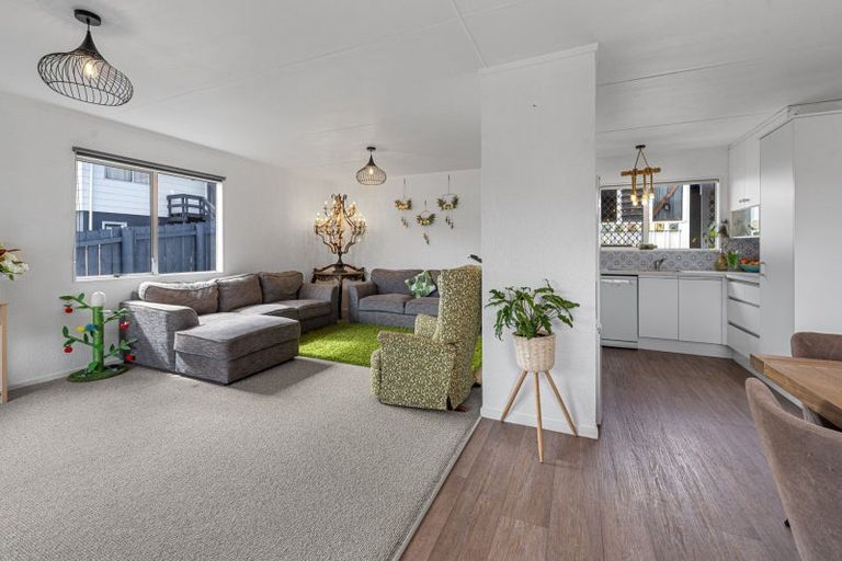 Photo of property in 54 Jonathon Street, Brookfield, Tauranga, 3110