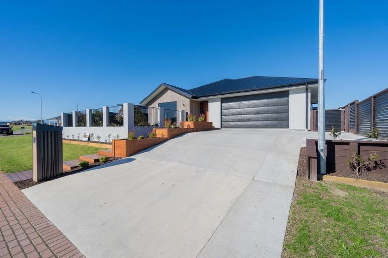 Photo of property in 8 Carran Court, Te Anau, 9679