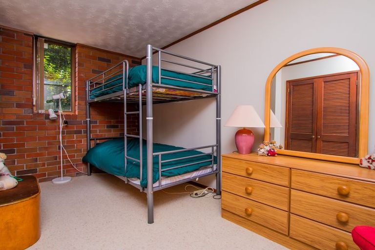 Photo of property in 60 Pacific Parade, Army Bay, Whangaparaoa, 0930