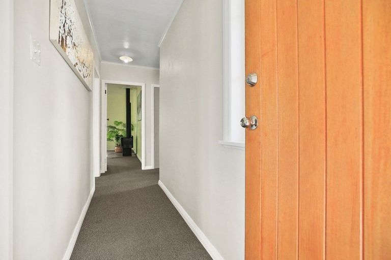 Photo of property in 7 Mcpherson Place, Fairfield, Hamilton, 3214