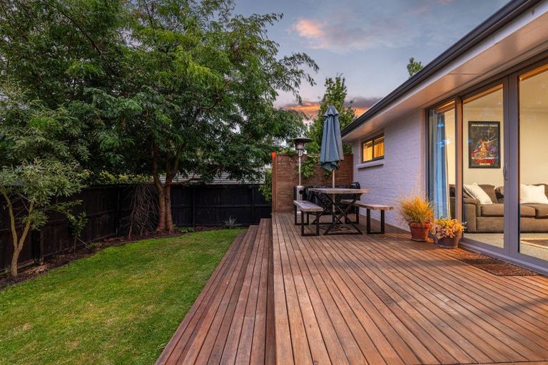 Photo of property in 1/55 Mcfaddens Road, St Albans, Christchurch, 8052