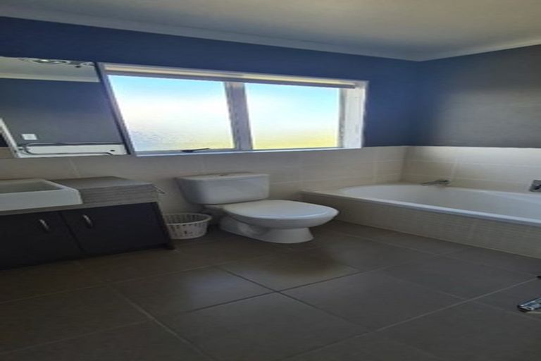 Photo of property in 12 Vinci Court, Manurewa, Auckland, 2105