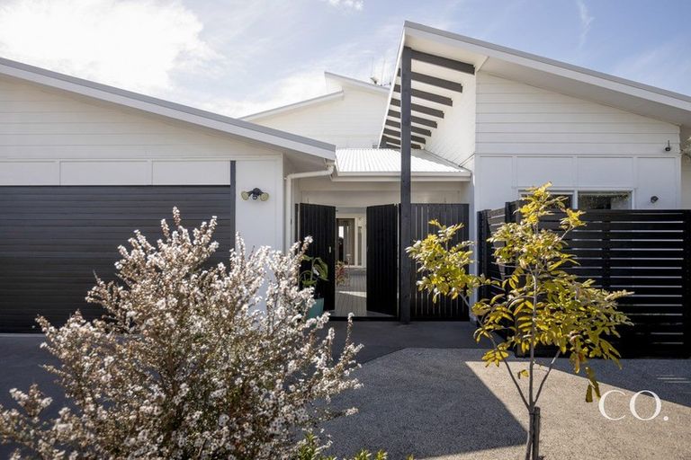 Photo of property in 39 Coral Drive, Papamoa Beach, Papamoa, 3118