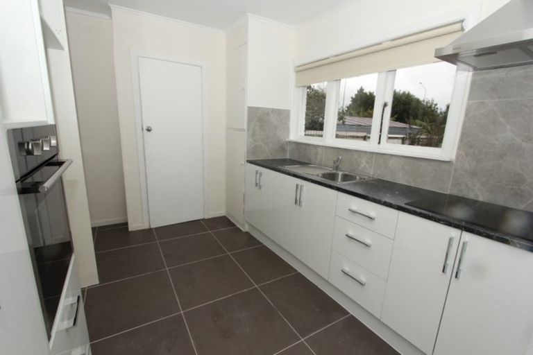 Photo of property in 32 Harwood Crescent, Otara, Auckland, 2023