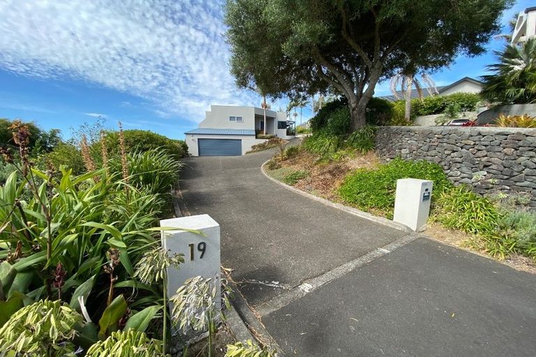 Photo of property in 19 Hazelnut Way, Bellevue, Tauranga, 3110