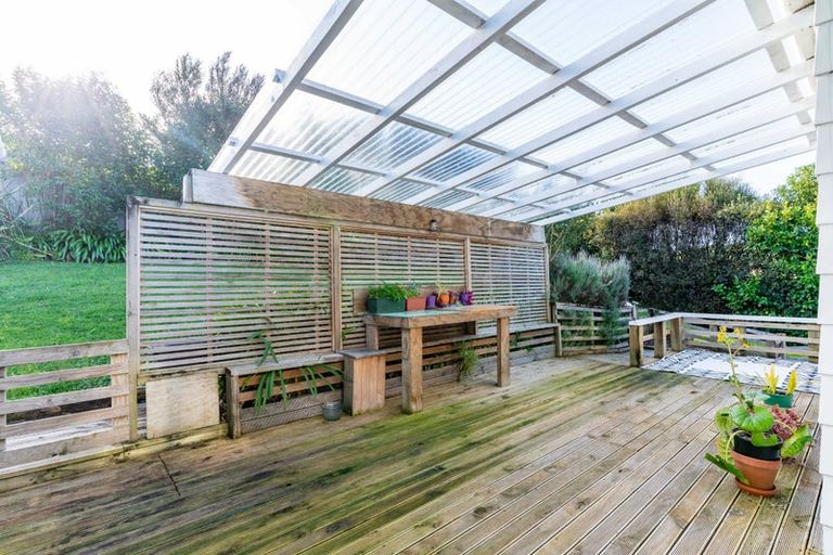 Photo of property in 2 Montaine Place, Maungaturoto, 0520