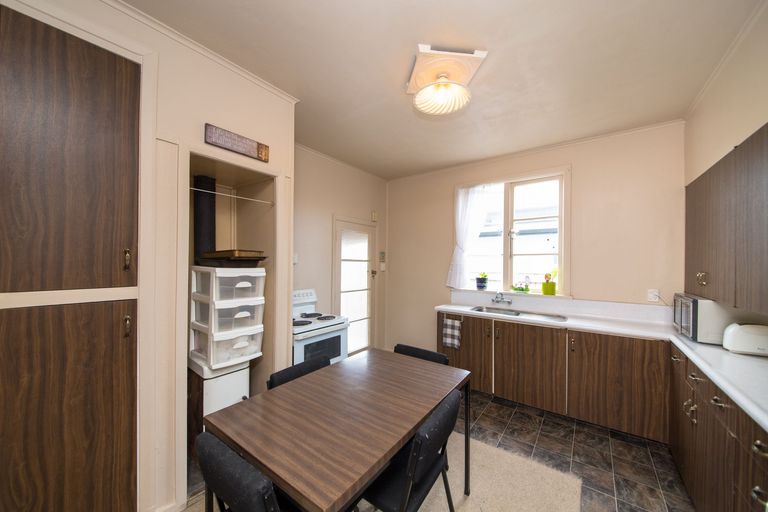 Photo of property in 29 Rongopai Street, Palmerston North, 4414