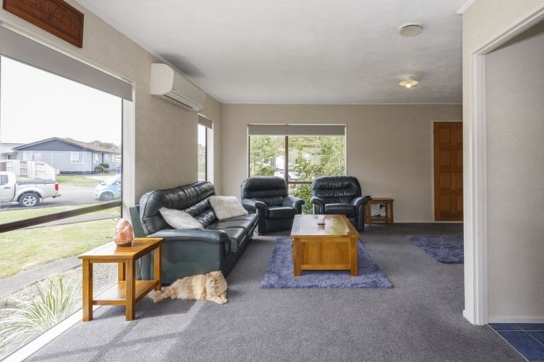Photo of property in 7 Cedar Grove, Highbury, Palmerston North, 4412