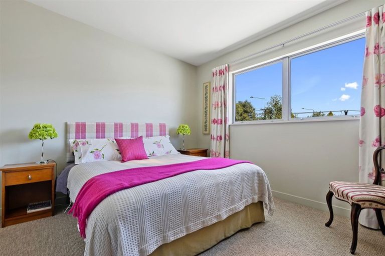 Photo of property in 50 Hamilton Avenue, Ilam, Christchurch, 8041