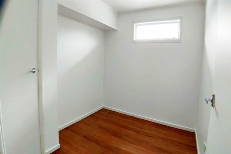 Photo of property in 1/10 Walter Street, Hauraki, Auckland, 0622