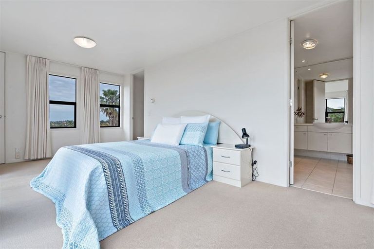 Photo of property in 7 Eynsham Court, Dannemora, Auckland, 2016