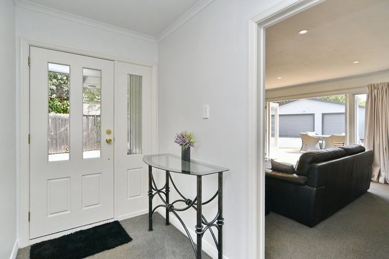 Photo of property in 26 Hadlow Place, Burnside, Christchurch, 8041