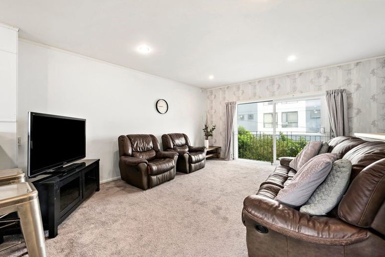 Photo of property in 18/3 Kelvin Grove, Te Aro, Wellington, 6011