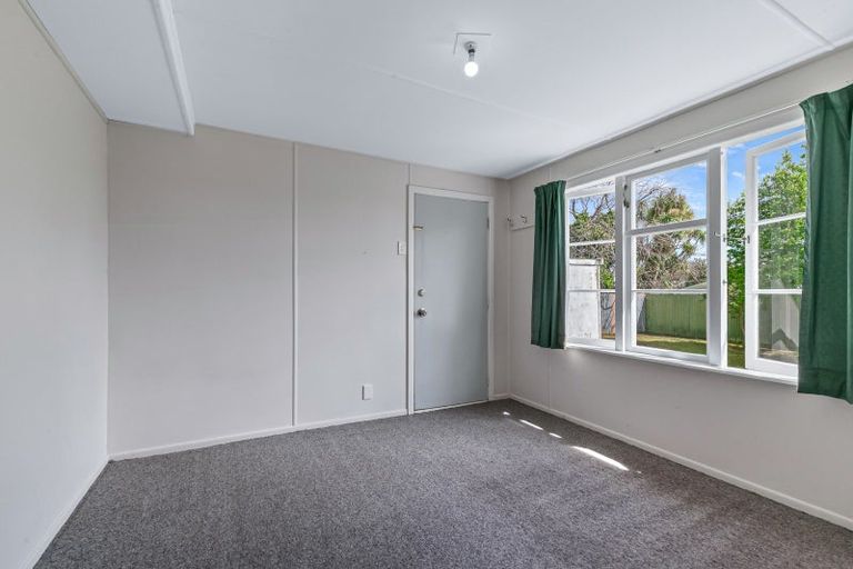 Photo of property in 33 Bowen Street, Levin, 5510