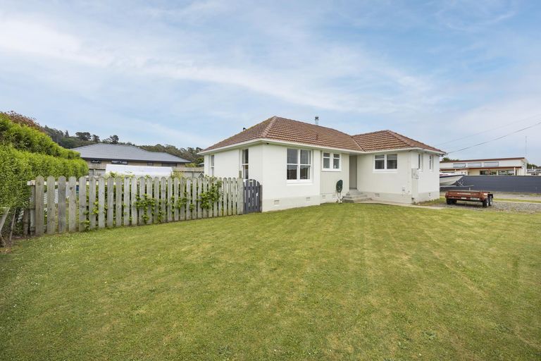 Photo of property in 22 Pembroke Street, Oamaru North, Oamaru, 9400