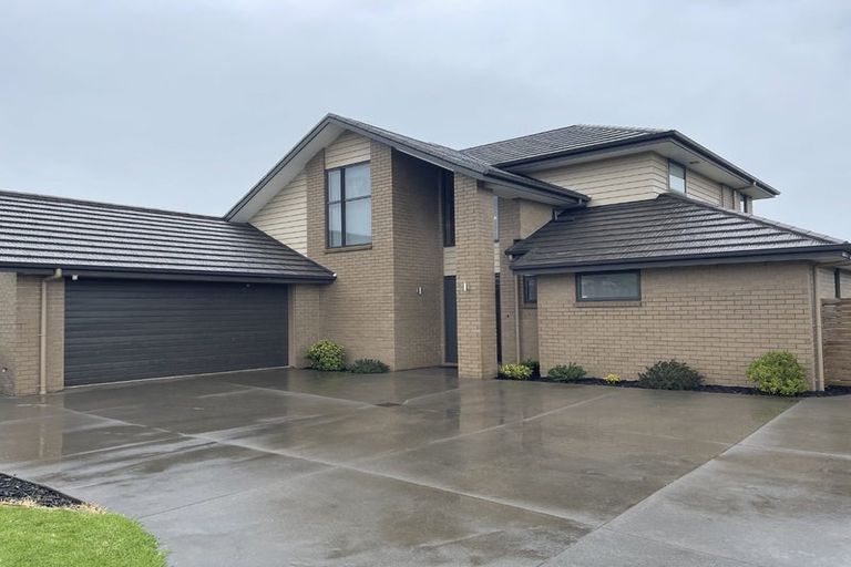 Photo of property in 6 Deol Drive, Pukekohe, 2120