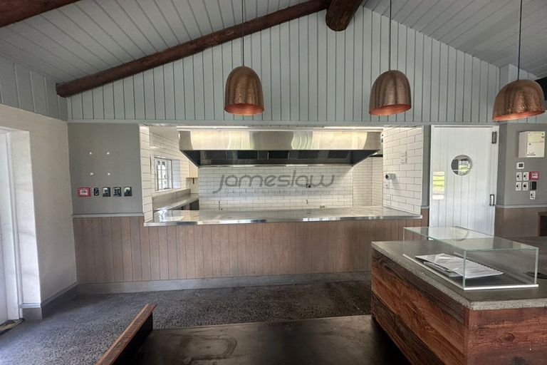 Photo of property in 442 North Road, Clevedon, Papakura, 2582