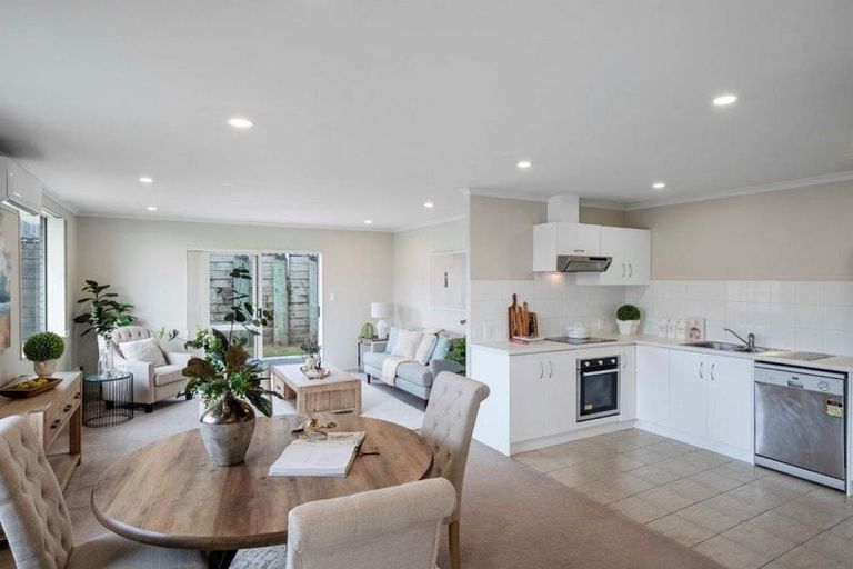 Photo of property in 29 Keri Vista Rise, Papakura, 2110