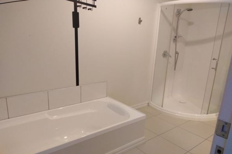 Photo of property in 39c Onslow Road, Khandallah, Wellington, 6035