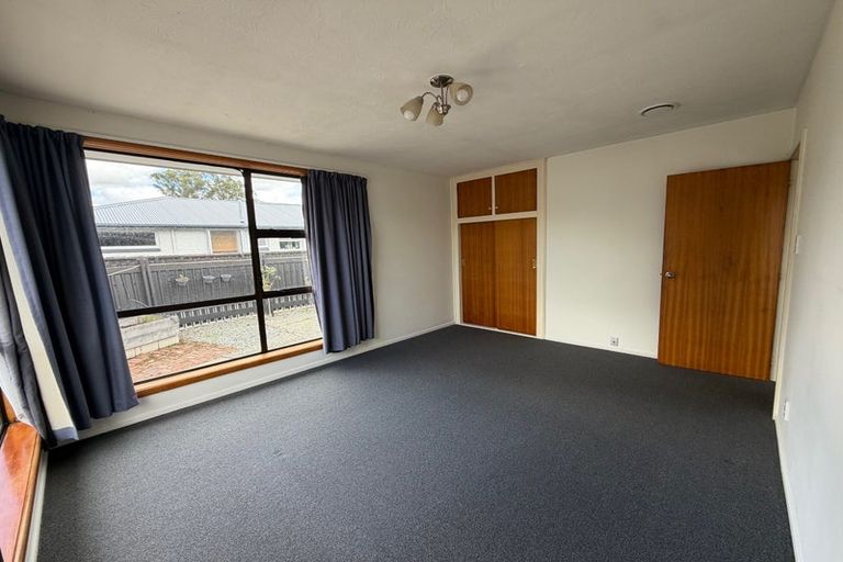 Photo of property in 15 Talltree Avenue, Avonhead, Christchurch, 8042