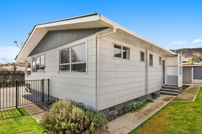 Photo of property in 2/241 Vanguard Street, Nelson South, Nelson, 7010
