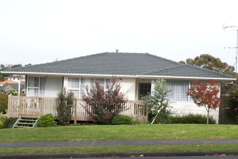 Photo of property in 45 Advene Road, Cockle Bay, Auckland, 2014